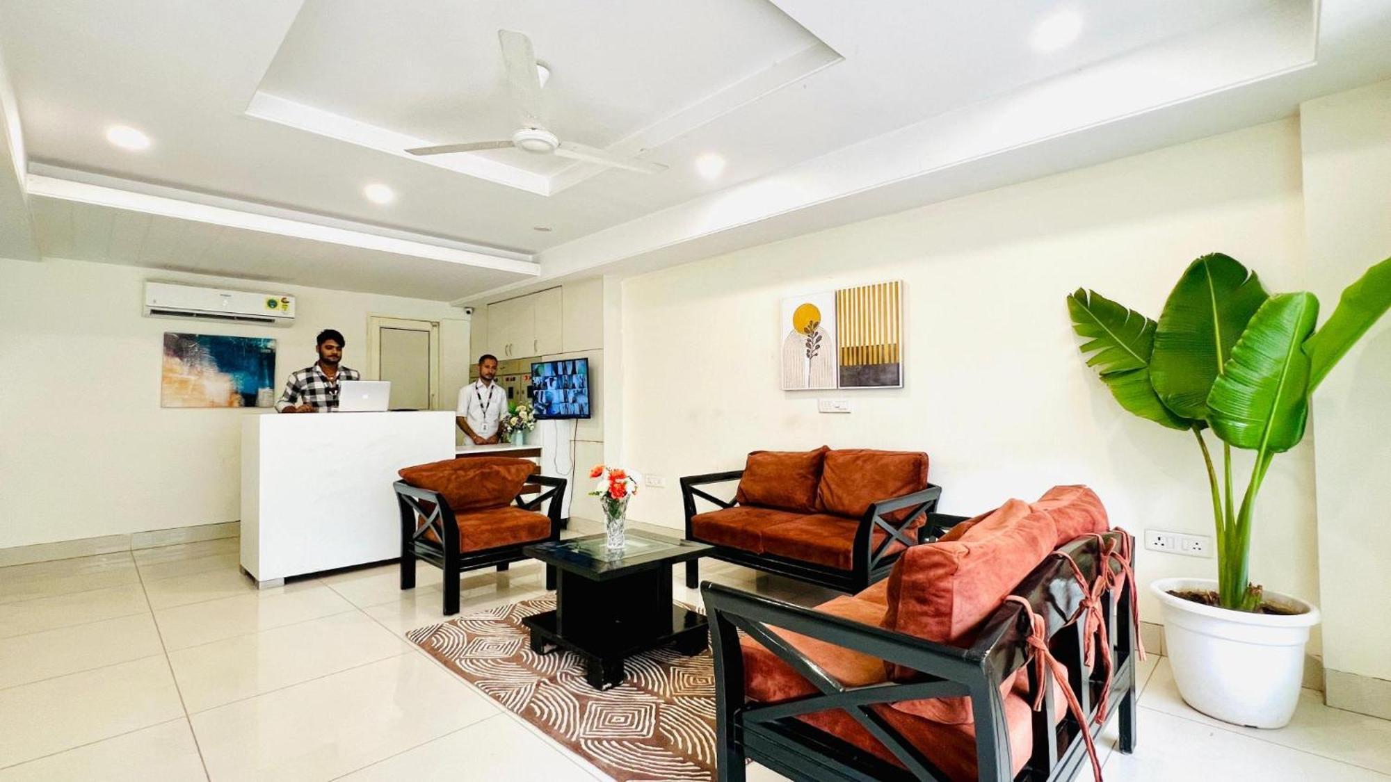 Bluo Studio1 Golf Course Road, Gym, Balcony Garden Gurgaon Exterior foto